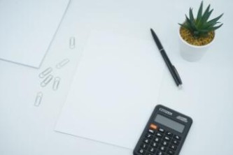 网贷逾期会停信用卡吗？