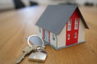 借15000元每月应还利息是多少钱呢？利率、期限影响解析